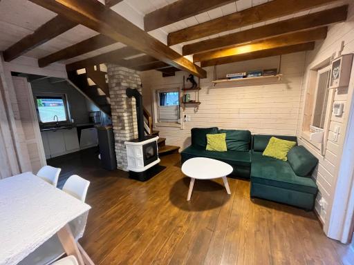 Domki i Apartamenty Wieleń - Housity