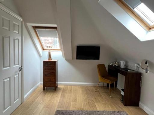 Guest House - Housity