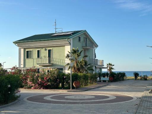 Green House Beach - Housity