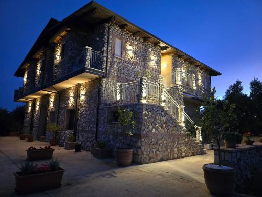 Borgo Caridà - Green Family Holidays - Housity