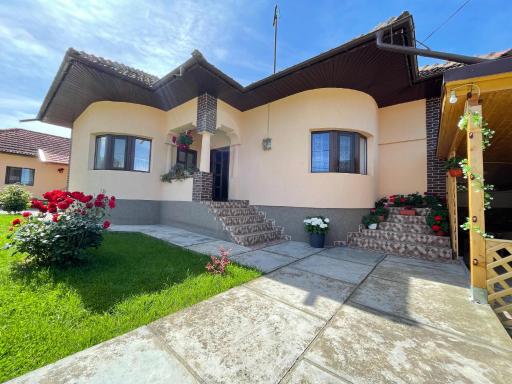 Pensiunea CAV - Housity