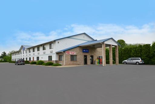 Americas Best Value Inn Champaign - Housity
