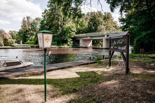 Hotel am Fluss - Housity