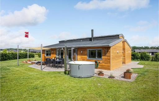 Amazing Home In Odder With Kitchen - Housity