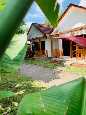 Anjani Larva Cottage - Homestay and Eatery - Housity