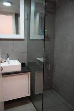 B RESIDENCE - Housity
