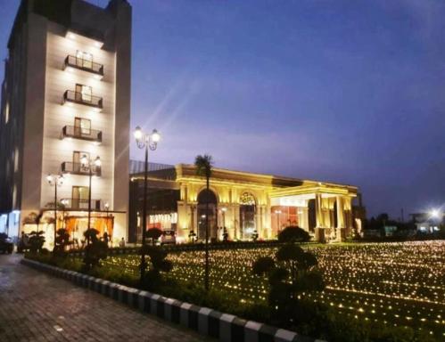 STAR CONTINENTAL - Housity