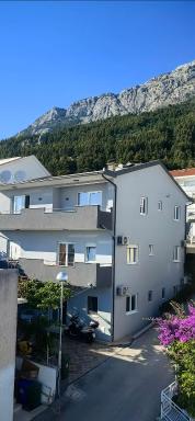 Apartments Dado - Housity