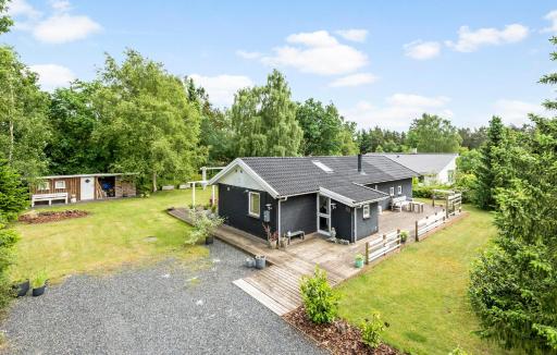 Amazing Home In Rønde With Wifi - Housity