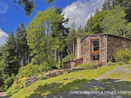 Gîte confortable à Saint-Étienne, 2 chambres, terrasse, poêle à granulés, proche commodités - FR-1-496-38 - Housity