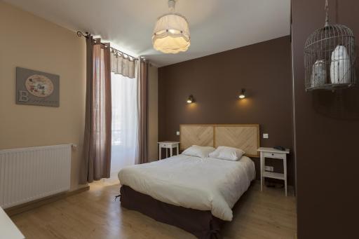Hotel Des Alpes - Housity