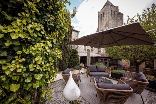 Logis Hostellerie de l'Abbaye - Housity