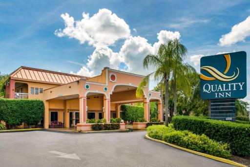 Quality Inn Sarasota North Near Lido Key Beach - Housity