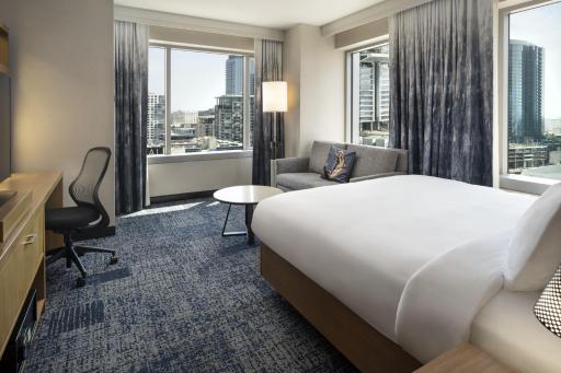 Courtyard by Marriott Los Angeles L.A. LIVE - Housity