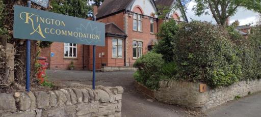 Kington Accommodation - Housity