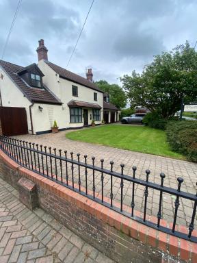 Bellvue Party House - Housity