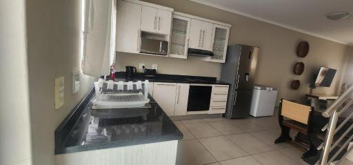 Dolphin Leap Unit 6 - Housity