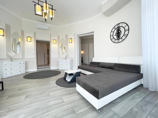 Trigon Palace - Housity