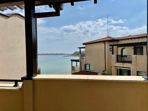 Oazis VIP Club - Housity
