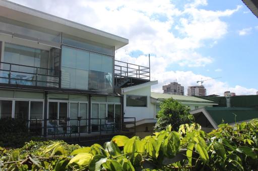 Cando Living Apartments in Central Avenue - Housity