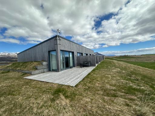 Eiðhús Apartments - Housity