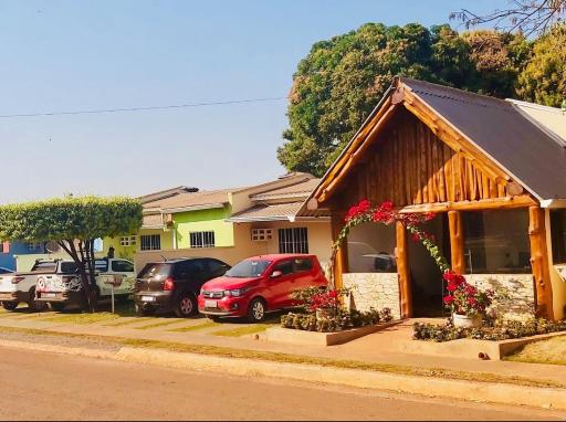 Casa Flor do Ipê Homes - Housity
