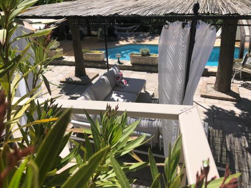 Villa QUINISSOLE - Housity