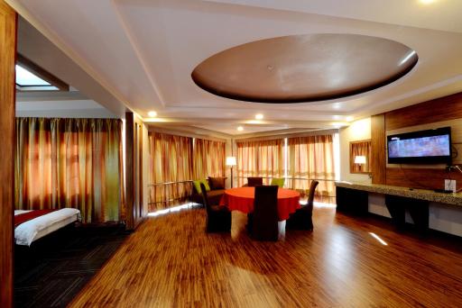 Zolo Hotel - Housity