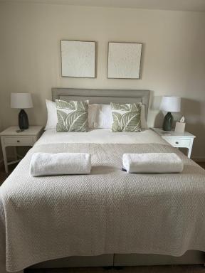 Chew View Luxury Apartment - Housity