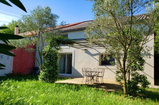 Les Airis, maison de vacances écologique - Housity