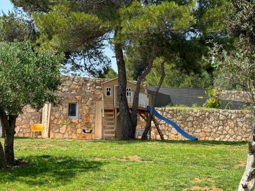 Apartments Laura - Housity