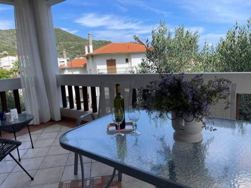 Maria's House - Housity