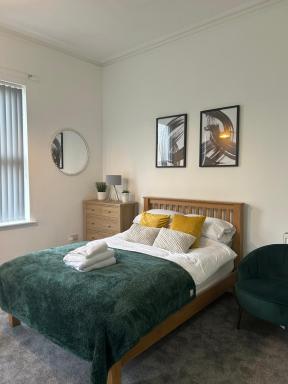 Large Studio with homely features! - Housity