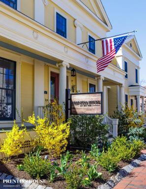 Prentiss House by Thatch - Housity