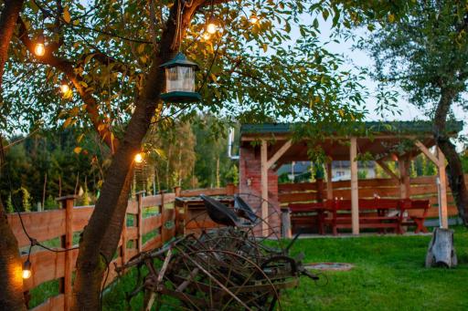 Urocze Gospodarstwo z Końmi Kominkiem i Stajnią MOLIKÓWKA - Housity