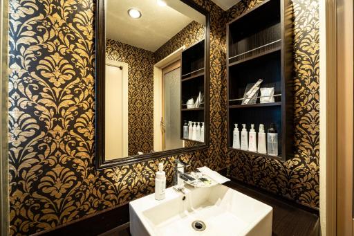 Hotel MINT Osaka Airport - Housity