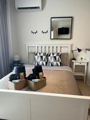 ART STUDIO Geri - Housity