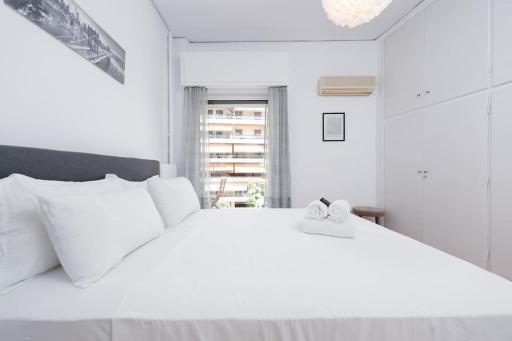 Sea Breeze 2 bedroom Apartment - 10 min walk to beach - Housity