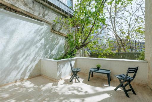 Spacious Modern Flat with Balcony 5 min to Taksim - Housity