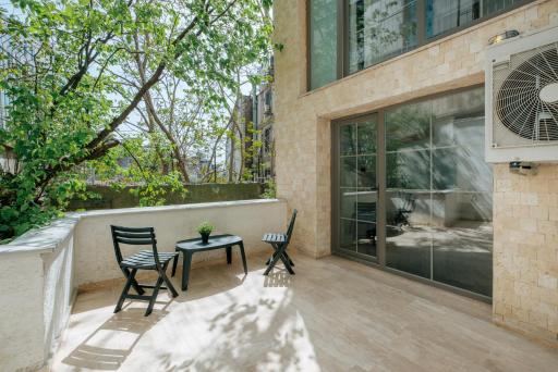 Spacious Modern Flat with Balcony 5 min to Taksim - Housity