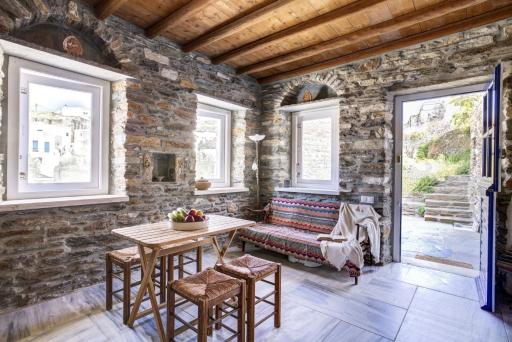 Delphis : the artist's house - Housity