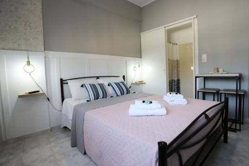 Maistros Studios 1 - Housity