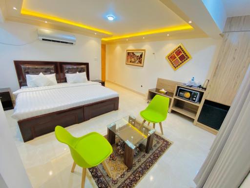 White Hotel - Housity