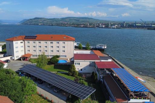 Hotel Aquastar Danube - Housity