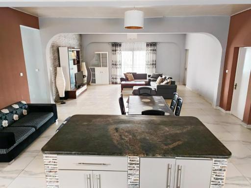 Villa Spacieuse et Confort - Housity