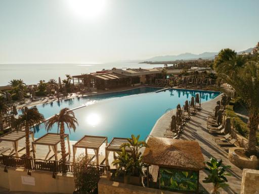 Lords Palace Hotel SPA Casino - Housity