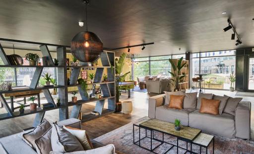 Cosy Ensuite Flats and Self-Contained Studios at Deakins Place in Nottingham - Housity