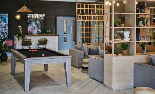 Cosy Ensuite Flats and Self-Contained Studios at Deakins Place in Nottingham - Housity