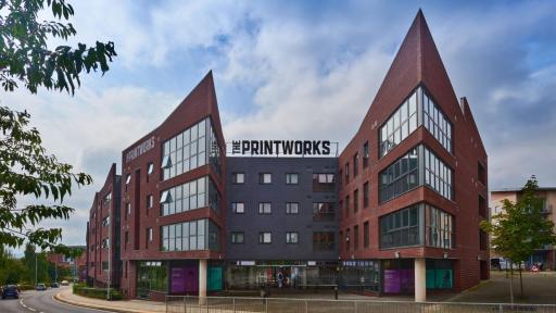 Stylish Private Ensuite Rooms in the Heart of Exeter - Housity