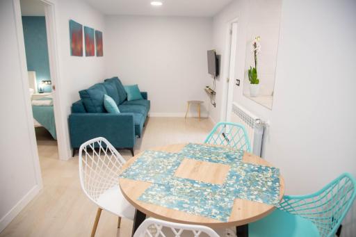 Pregonero Urban Suites - Azul - Housity